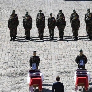 Hommage national en l'honneur de Cédric de Pierrepont et Alain Bertoncello la cour d'honneur des Invalides © Eliot Blondet/Pool/Bestimage