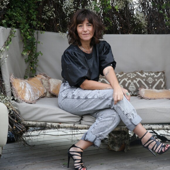 Exclusif - Romane Bohringer pose sur la terrasse du 3.14 lors du 72ème Festival International du Film de Cannes le 15 Mai 2019. © Sébastien Botella / Nice Matin / Bestimage