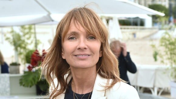 Axelle Laffont pétillante, Stéfi Celma radieuse... un déjeuner de girls à Cannes