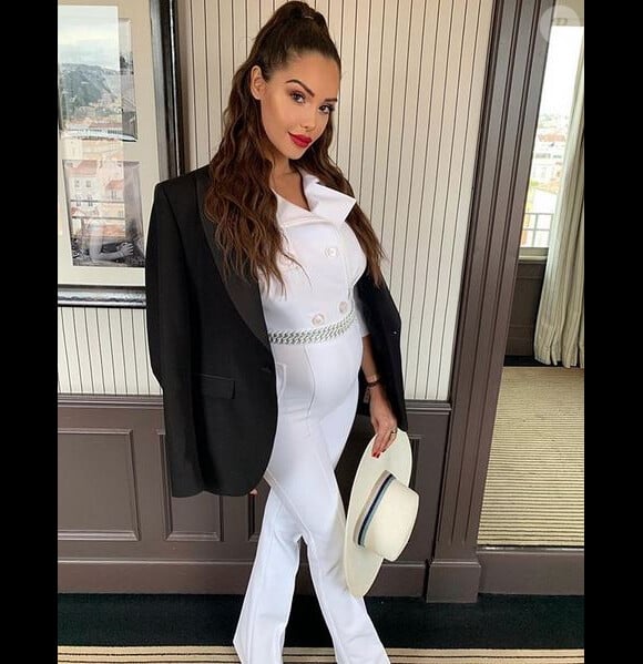 Nabilla Vergara, enceinte à Cannes. Mai 2019.