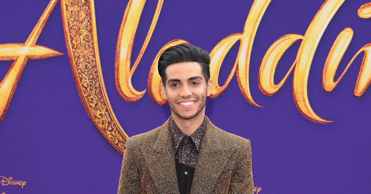 Mena Massoud Films Et Programmes Tv Mena Massoud lors de l'avant-première du film Aladdin à Los Angeles le
