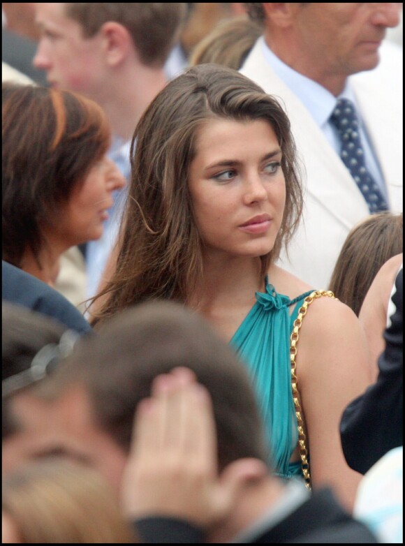 Charlotte Casiraghi lors de la cérémonie de l'avènement du S.A.S, prince Albert de Monaco, le 21 juillet 2005 à Monaco.