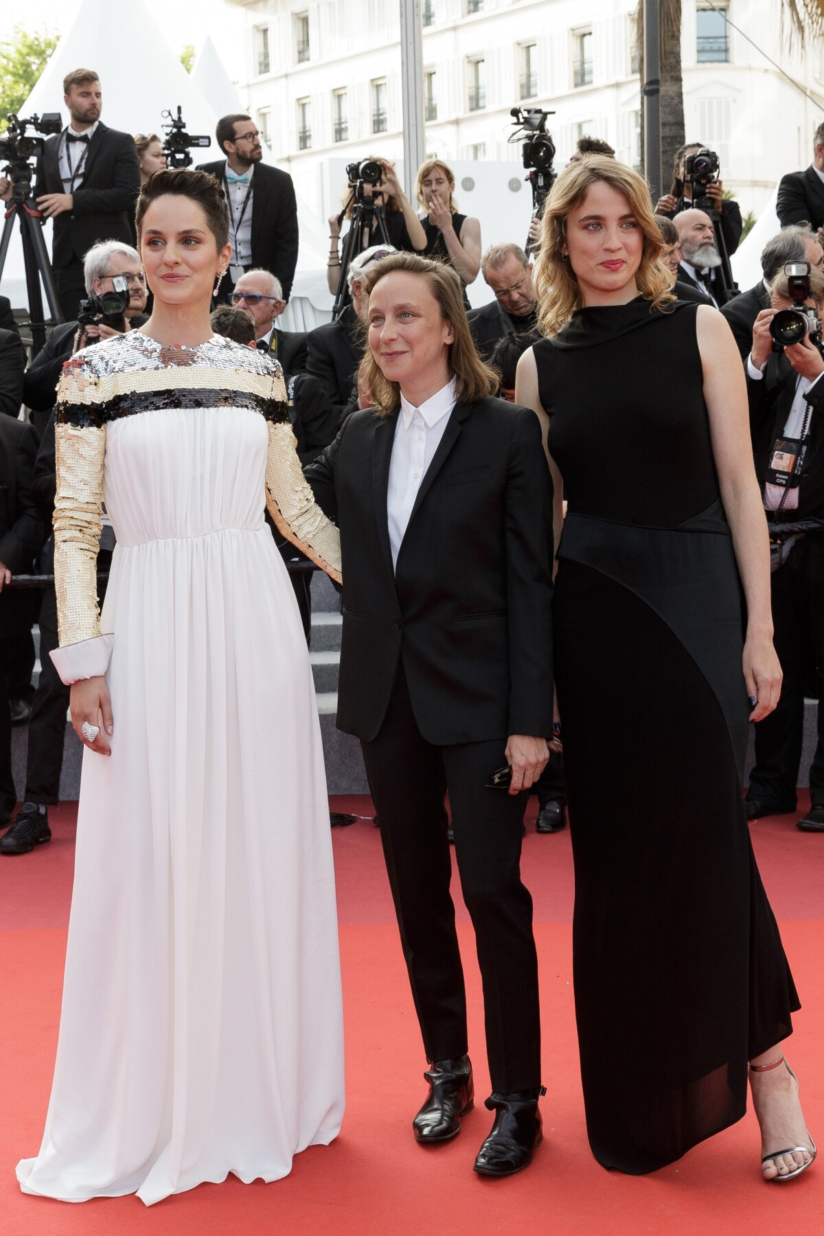 Adele Haenel en Céline et Noémie Merlant en Louis Vuitton