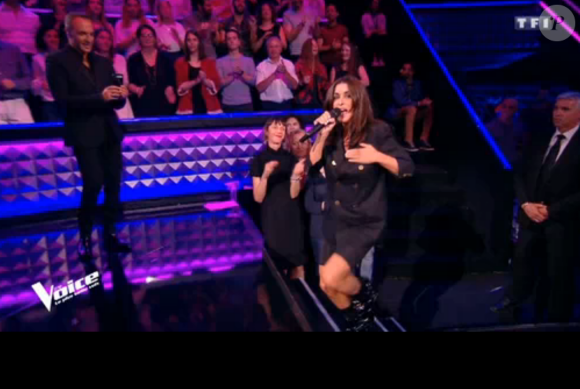 Jenifer, sensuelle en noir dans "The Voice 8", le 25 mai 2019 sur TF1.