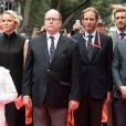 La princesse Charlène de Monaco, le prince Albert II de Monaco, Louis Ducruet, Pierre Casiraghi et Andrea Casiraghi lors de l'hommage rendu à Niki Lauda (décédé le 20 mai 2019) avant le départ du Grand Prix de Formule 1 de Monaco, le 26 mai 2019. David Nivière/Pool/Bestimage