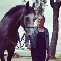 Romane Brizard : Mort de la jockey de 21 ans, tombée de son cheval