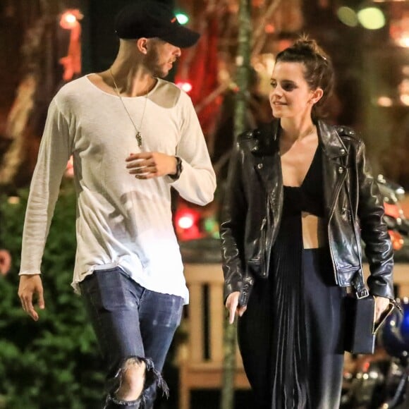 Exclusif - Emma Watson et Cole Cook (frère d'Alicia Keys) quittent le restaurant "The Spotted Pig" à New York, le 21 mai 2019.