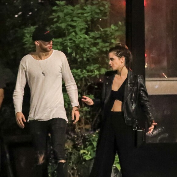 Exclusif - Emma Watson et Cole Cook (frère d'Alicia Keys) quittent le restaurant "The Spotted Pig" à New York, le 21 mai 2019.