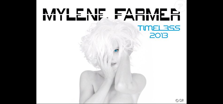 Mylène Farmer en concert avec la tournée Timeless 2013.