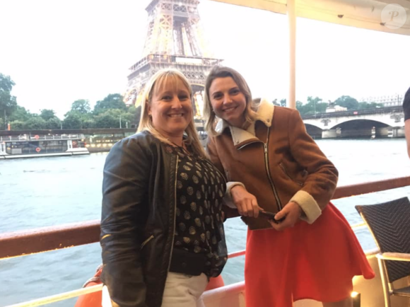Julie et Nathalie - Les candidats de la saison 12 de "L'amour est dans le pré", diffusée en 2017, se retrouvent pour le tournage d'un numéro de "Que sont-ils devenus ?", tourné à Paris en juin 2019.