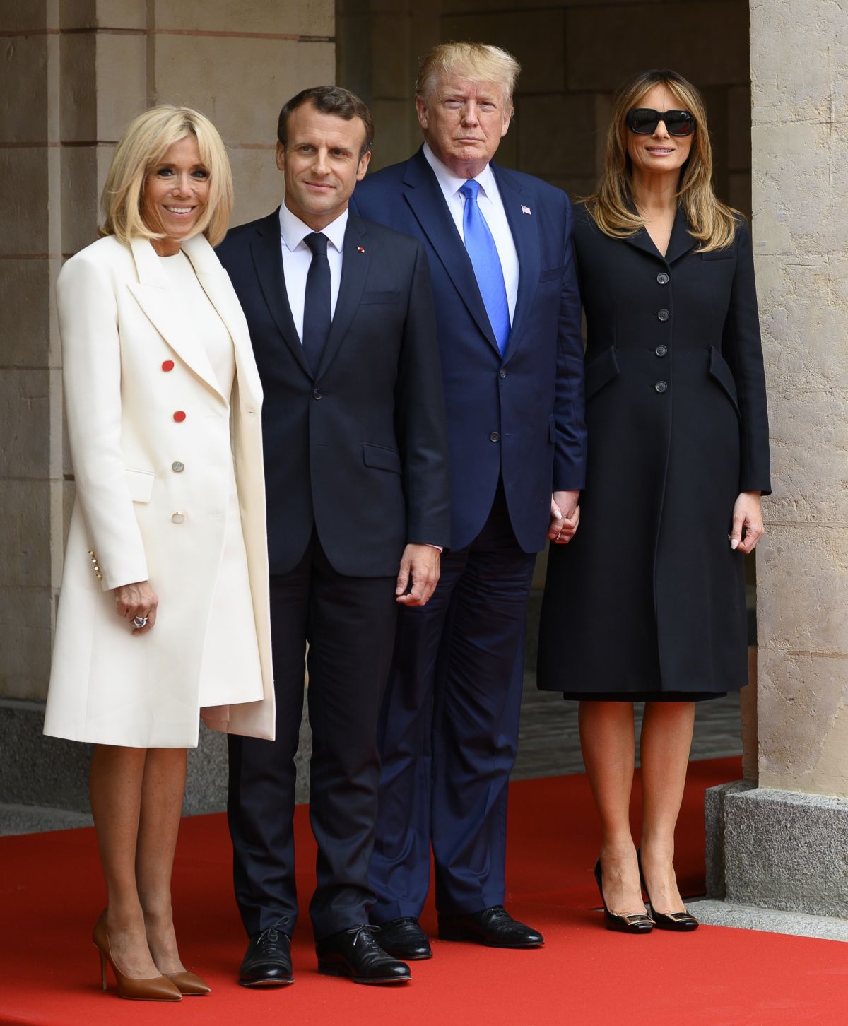 Brigitte Macron Chic Pour Le D Day Et Restaurant Etoile Avec Melania Trump Purepeople