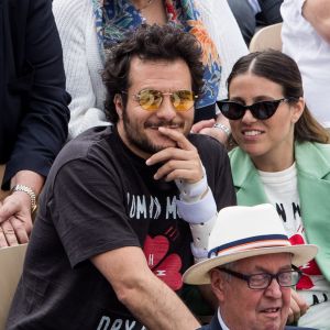 Amir Haddad et son épouse Lital -dans les tribunes des internationaux de France de tennis de Roland-Garros à Paris, France, le 9 juin 2019. © Jacovides-Moreau/Bestimage