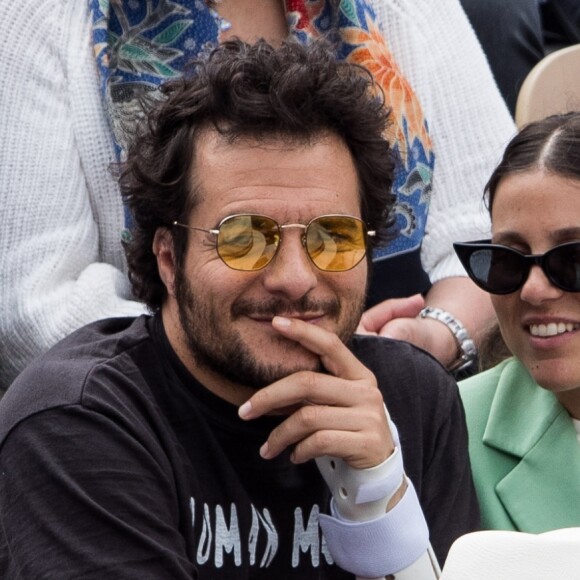 Amir Haddad et son épouse Lital -dans les tribunes des internationaux de France de tennis de Roland-Garros à Paris, France, le 9 juin 2019. © Jacovides-Moreau/Bestimage