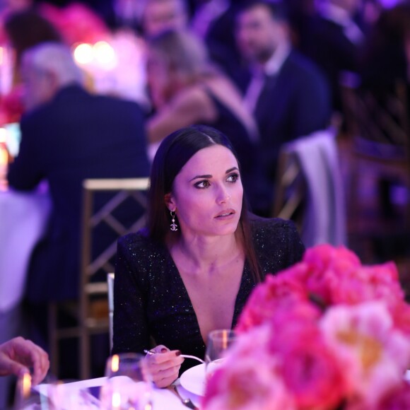 Exclusif - Capucine Anav (habillée par Stevens Ishay Couture) à la vente aux enchères lors du dîner de la 10ème édition du "Global Gift Gala" à l'hôtel Four Seasons George V à Paris, le 3 juin 2019. © Cyril Moreau/Global Gift Foundation/Bestimage