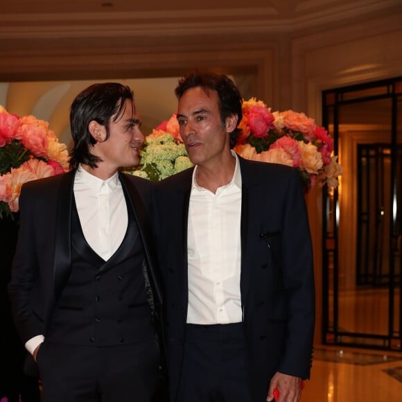 Exclusif - Anthony Delon avec son frère Alain-Fabien Delon au cocktail de la 10ème édition du "Global Gift Gala" à l'hôtel Four Seasons George V à Paris, le 3 juin 2019. © Cyril Moreau/Global Gift Foundation/Bestimage