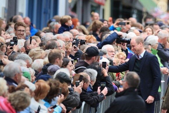 Le prince William à la rencontre du public à Keswick dans le comté de Cumbria dans le nord de l'Angleterre, le 11 juin 2019.