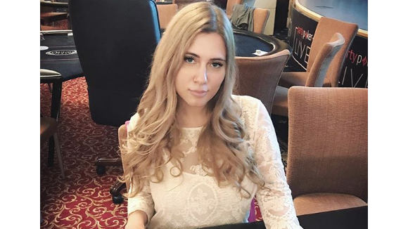 Liliya Novikova : Mort à 26 ans de la professionnelle du poker par électrocution