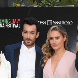 Eva Longoria, Lola Ponce, Tiziana Rocca, Aaron Diaz lors de la soirée d'ouverture du festival "Filming Italy Sardegna" au Forte Village Resort à Cagliari, Sardaigne, Italie, le 13 juin 2019.