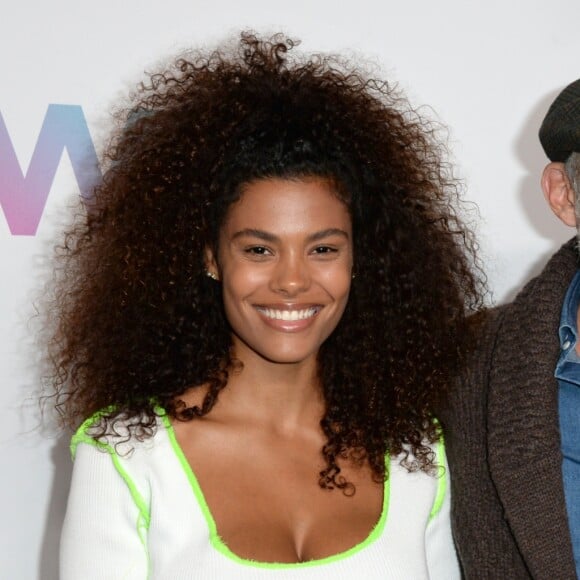 Vincent Cassel et sa femme Tina Kunakey - Photocall du "Etam Live Show 2018" aux Beaux-Arts à Paris, le 25 septembre 2018. © Rachid Bellak/Bestimage