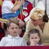 Catherine (Kate) Middleton, duchesse de Cambridge, le prince George de Cambridge la princesse Charlotte de Cambridge - La famille royale au balcon du palais de Buckingham lors de la parade Trooping the Colour 2019, célébrant le 93ème anniversaire de la reine Elisabeth II, Londres, le 8 juin 2019.
