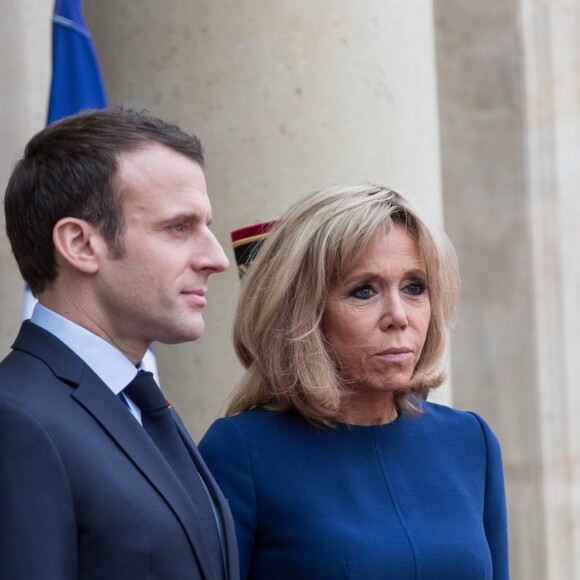Le président de la République Emmanuel Macron et sa femme la Première Dame Brigitte Macron reçoivent le grand-duc Henri de Luxembourg et la grande-duchesse Maria Teresa de Luxembourg au palais de l'Elysée à Paris le 19 mars 2018. © Cyril Moreau/Bestimage