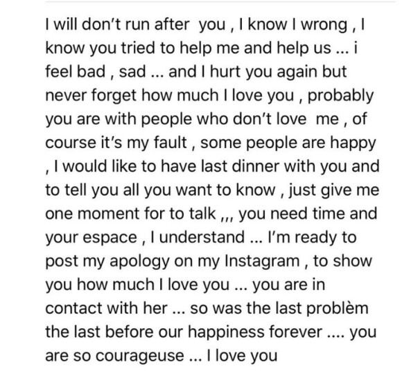 Pamela Anderson publie les messages que lui a envoyé Adil Rami après leur rupture le 25 juin 2019. Les captures d'écran ont été partagées sur son site "pamelaandersonfoundation.org" le 26 juin.
