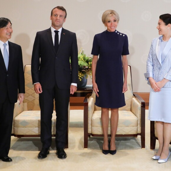 Le président de la République française Emmanuel Macron, sa femme la Première Dame Brigitte Macron, l'empereur du Japon Naruhito et l'impératrice du Japon Masako - Entretien du président de la République française et sa femme la Première Dame avec l'empereur du Japon et l'impératrice du Japon au palais impérial de Tokyo, Japon, le 27 juin 2019. © Ludovic Marin/Pool/Bestimage