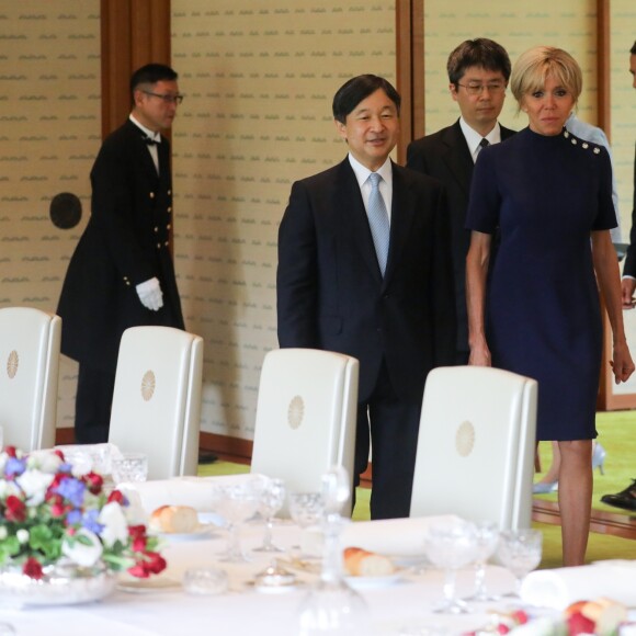 L'empereur du Japon Naruhito et la Première Dame Brigitte Macron - Déjeuner offert par l'empereur du Japon Naruhito et l'impératrice du Japon Masako en l'honneur du président de la République française Emmanuel Macron et sa femme la Première Dame Brigitte Macron au palais impérial de Tokyo, Japon, le 27 juin 2019. © Ludovic Marin/Pool/Bestimage