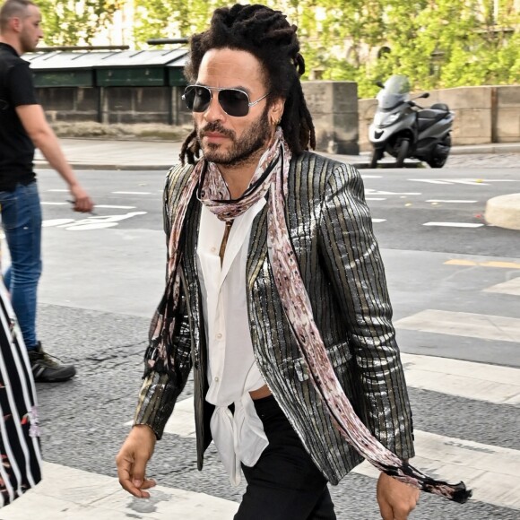 Lenny Kravitz - Les invités de Zoe Kravitz et de son mari Karl Glusman arrivent au restaurant Lapérouse à Paris pour leur Pre Wedding Party le 28 juin 2019.