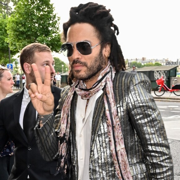 Lenny Kravitz - Les invités de Zoe Kravitz et de son mari Karl Glusman arrivent au restaurant Lapérouse à Paris pour leur Pre Wedding Party le 28 juin 2019.