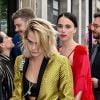 Cara Delevingne - Les invités de Zoe Kravitz et de son mari Karl Glusman arrivent au restaurant Lapérouse à Paris pour leur Pre Wedding Party le 28 juin 2019.