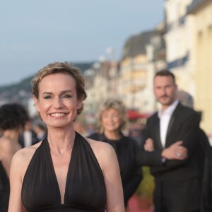 Sandrine Bonnaire - Soirée de gala lors du 33e Festival du Film de Cabourg, le 14 juin 2019. © Giancarlo Gorassini/Bestimage