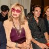 Amanda Lear, Anthony Delon et Orlando au défilé Kithe Brewster à l'hôtel Lutetia. Paris, le 3 juillet 2019.