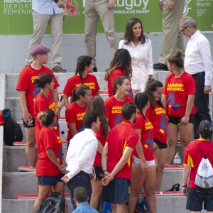 La reine Letizia d'Espagne a assisté le 4 juillet 2019 à une séance d'entraînement de l'équipe féminine nationale de rugby à 7 sur le stade de l'Université Complutense de Madrid.