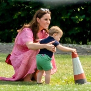 Catherine (Kate) Middleton, duchesse de Cambridge et le prince Louis de Cambridge lors d'un match de polo de bienfaisance King Power Royal Charity Polo Day à Wokinghan, comté de Berkshire, Royaume Uni, le 10 juillet 2019.