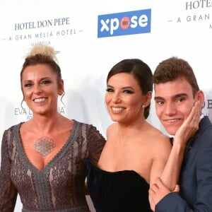 Eva Longoria et Adrian Martin au photocall de la 8ème édition du "Global Gift Gala" à Marbella, le 12 juillet 2019.