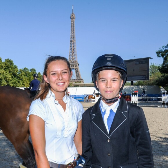 Exclusif - Louis Weinberg Herzog et Paloma de Crozals posent après le Prix Joone lors du Longines Paris Eiffel Jumping au Champ de Mars à Paris, France, le 6 juillet 2019. © Pierre Perusseau / Bestimage  Exclusive - For Germany please call for price - No web en Suisse / Belgique Longines Paris Eiffel Jumping at the Champ de Mars in Paris, France, on July 6th, 2019.06/07/2019 - Paris