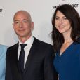 Jeffrey "Jeff" Bezos ( CEO Amazon.com ) avec sa femme Mackenzie Bezos - Les célébrités posent lors du photocall de la soirée "Axel Springer Award 2018" à Berlin le 24 avril 2018. 24/04/2018 - Berlin