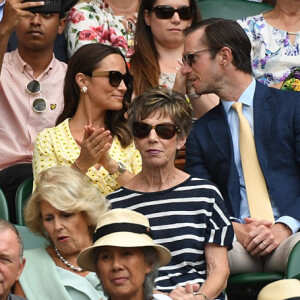 Pippa Middleton et son mari James Matthews - Les célébrités dans les tribunes de Wimbledon à Londres, le 12 juillet 2019.
