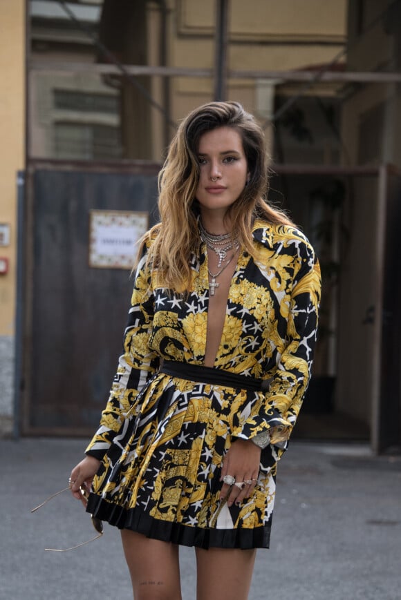 Bella Thorne a été aperçue dans les rues de Milan en Italie, le 6 juillet 2019.