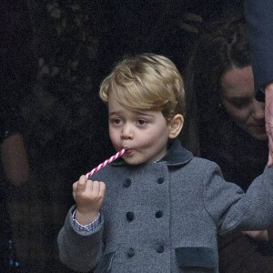 Le prince George de Cambridge - Cette année, le duc et la duchesse de Cambridge n'ont pas rejoint le reste de la famille royale britannique à Sandringham. Ils ont réveillonné à Englefield, Berkshire, Royaume Uni, chez les Midlleton et sont allés en famille à la messe de Noël ce dimanche 25 décembre 2016.
