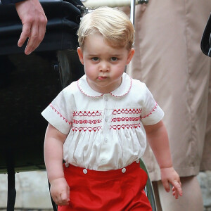 Le prince George de Cambridge - Sorties après le baptême de la princesse Charlotte de Cambridge à l'église St. Mary Magdalene à Sandringham, le 5 juillet 2015.