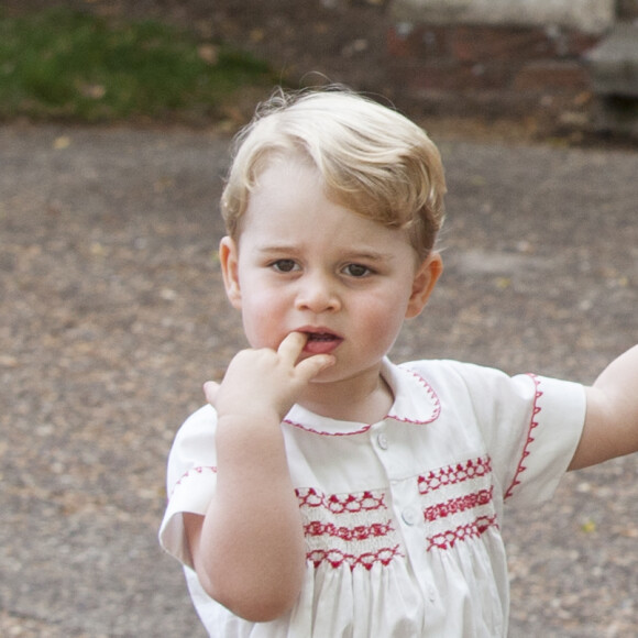 Le prince George de Cambridge - Sorties après le baptême de la princesse Charlotte de Cambridge à l'église St. Mary Magdalene à Sandringham, le 5 juillet 2015.