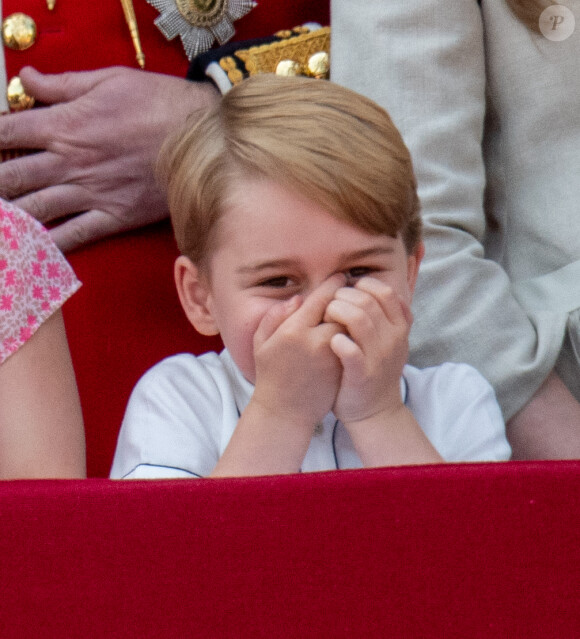 Le prince George de Cambridge au balcon de Buckingham Palace lors de la parade Trooping the Colour à Londres, le 9 juin 2018.