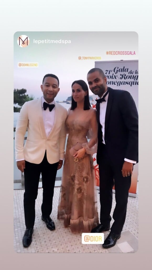 Tony Parker et Axelle Francine assistaient le 26 juillet 2019 au gala de la Croix-Rouge monégasque, soirée dont ils ont partagé quelques aperçus dans leur story Instagram.