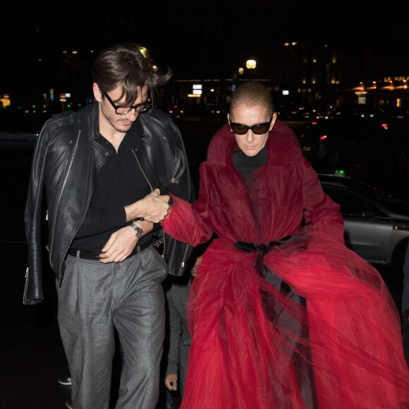 Semi-exclusif - Céline Dion et Pepe Munoz arrivent au restaurant Girafe à Paris, France, le 27 janvier 2019.