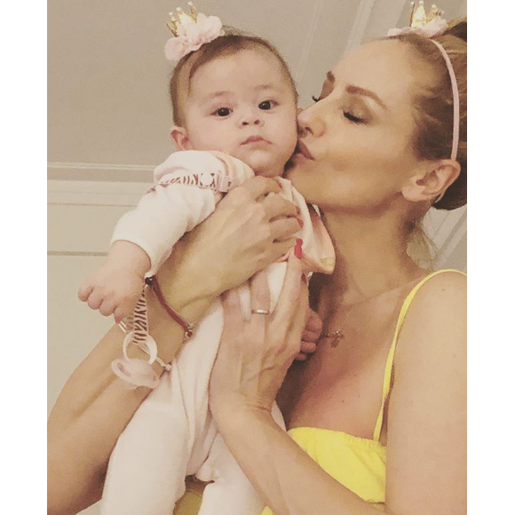 Adriana Karembeu avec sa fille Nina, le 26 mai 2019, sur Instagram, le