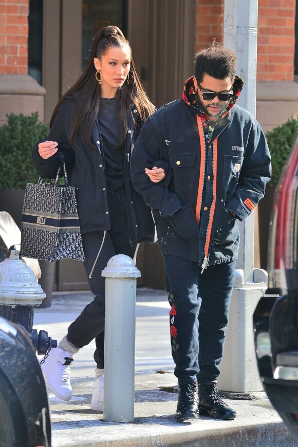 Bella Hadid au bras de son petit ami The Weeknd à New York Le 01 février 2019