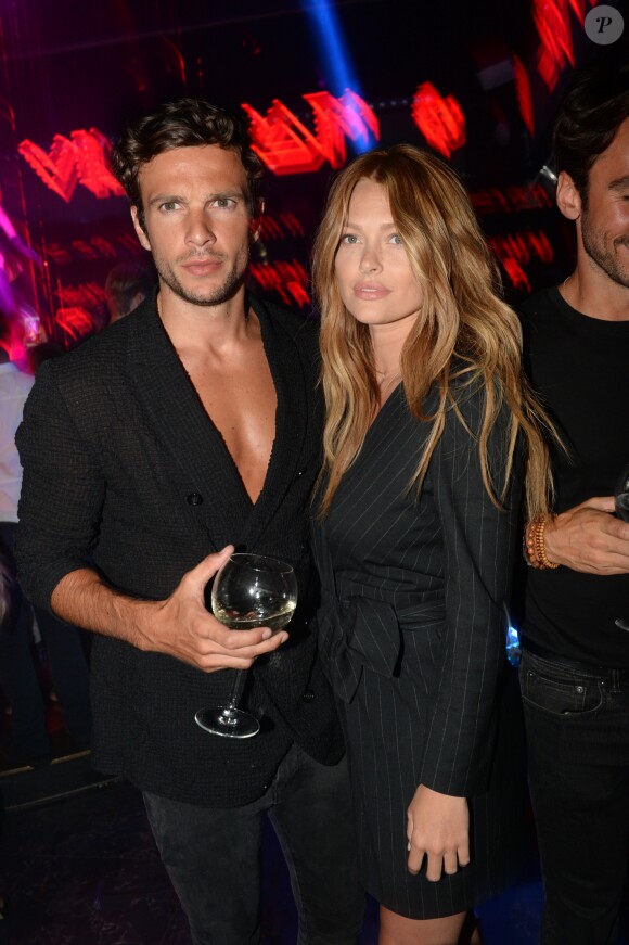 Exclusif - Caroline Receveur et son fiancé Hugo Philip au VIP Room à Saint-Tropez. Le 10 août 2018 © Rachid Bellak / Bestimage