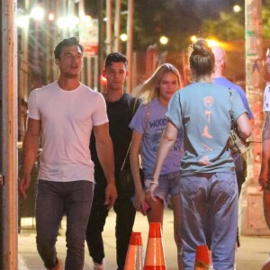 Gigi Hadid et son supposé nouveau compagnon Tyler Cameron sont allés au bar "Le Turtle" de Justin Theroux, à Manhattan. New York, le 13 août 2019.